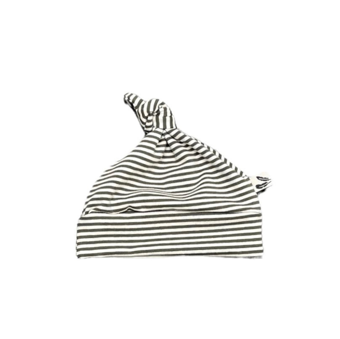 Knoopmutsje dark forest